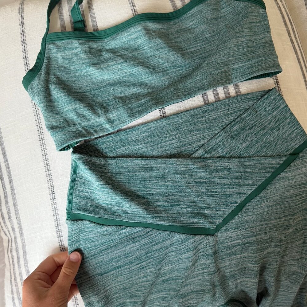 VITALITY Daydream Set / Small TOP + BOTTOM / EVERGREEN